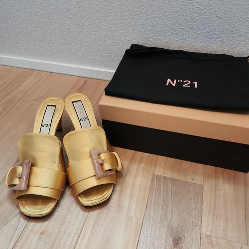 Sandali con tacco - n°21, numero