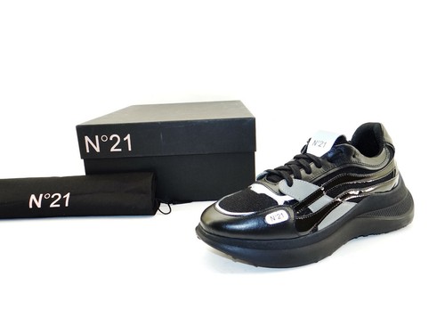 N 21 scarpe - 21,